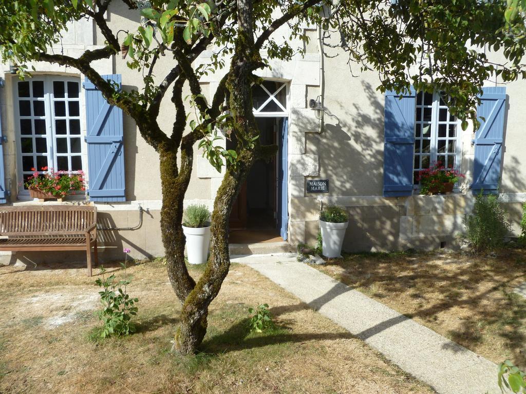 Maison Marie Droux Exterior foto